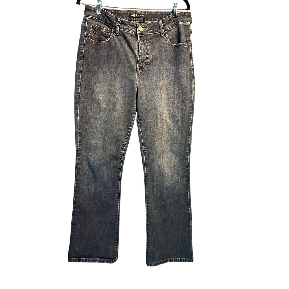 Lee Jeans Size 12 Petite Classic Fit Dark Wash Comfy Soft Excellent Condition